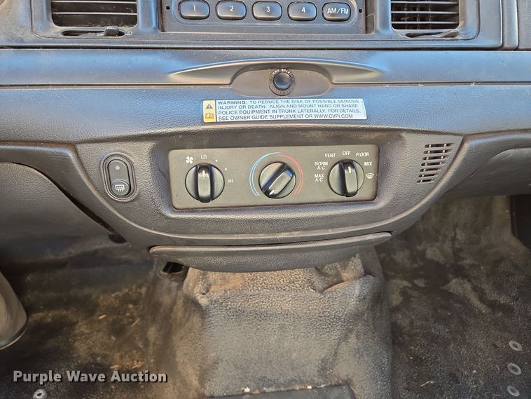 image for item EQ3605 2008 Ford Crown Victoria Police Interceptor  