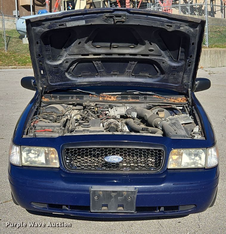 image for item EQ3605 2008 Ford Crown Victoria Police Interceptor  