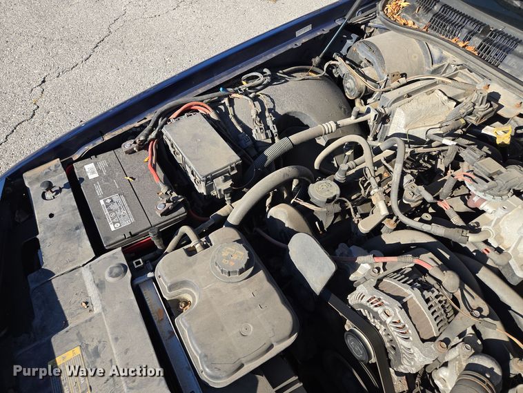 image for item EQ3605 2008 Ford Crown Victoria Police Interceptor  