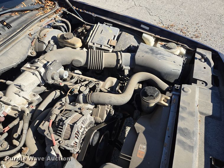 image for item EQ3605 2008 Ford Crown Victoria Police Interceptor  