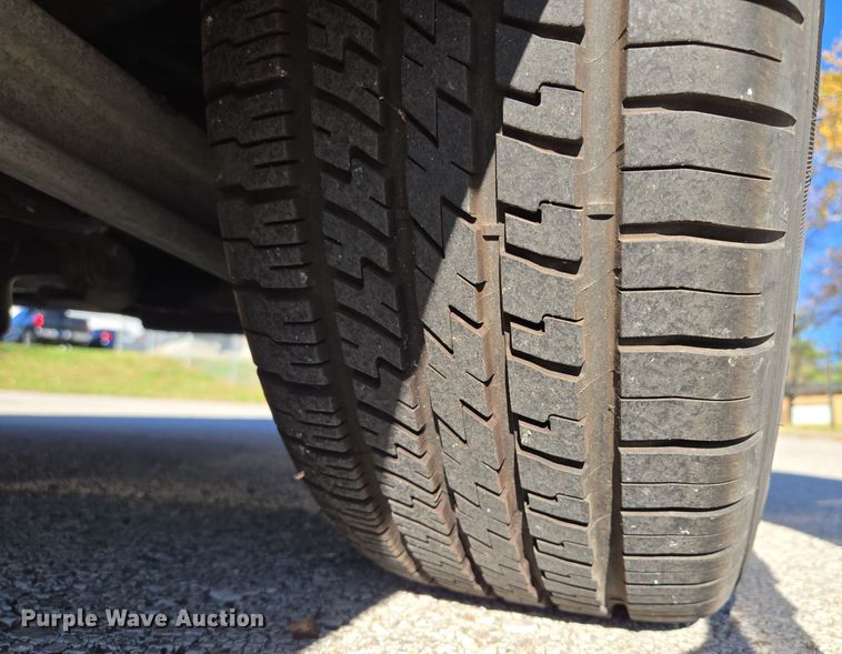 image for item EQ3607 2005 Ford Crown Victoria Police Interceptor 