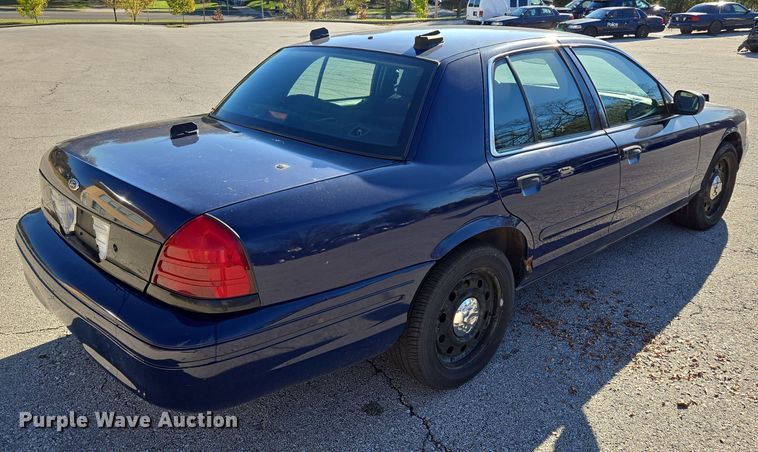 image for item EQ3608 2007 Ford Crown Victoria Police Interceptor 