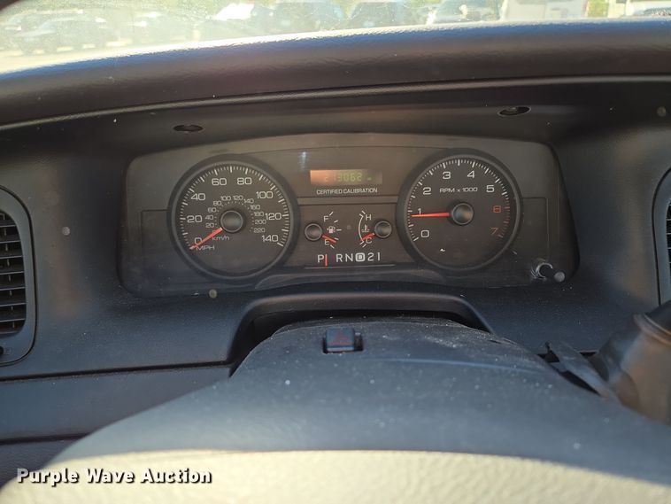 image for item EQ3608 2007 Ford Crown Victoria Police Interceptor 