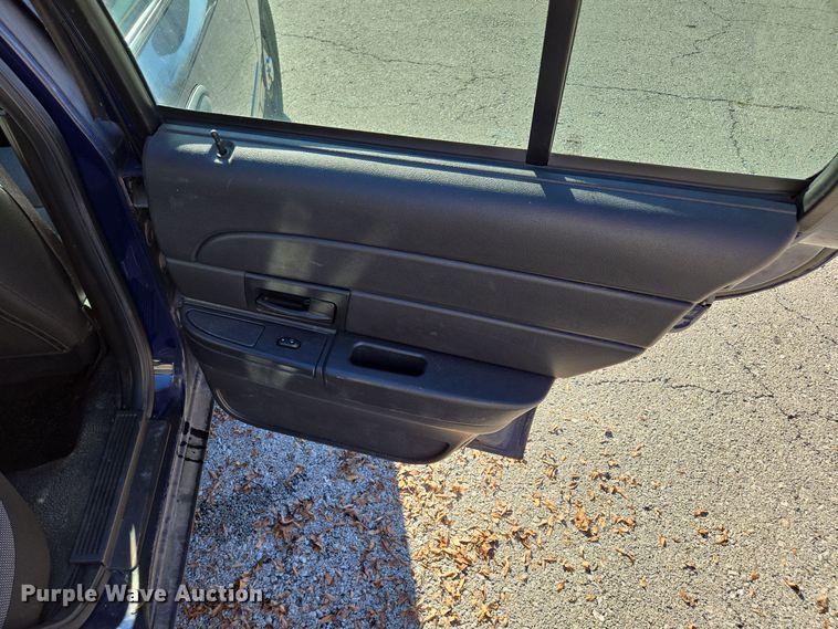image for item EQ3608 2007 Ford Crown Victoria Police Interceptor 