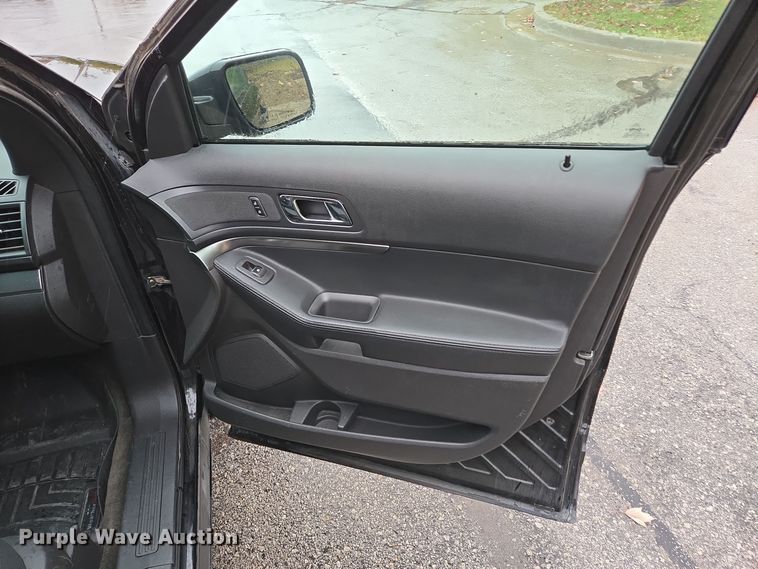 image for item EQ3628 2014 Ford  Explorer Police Interceptor   SUV