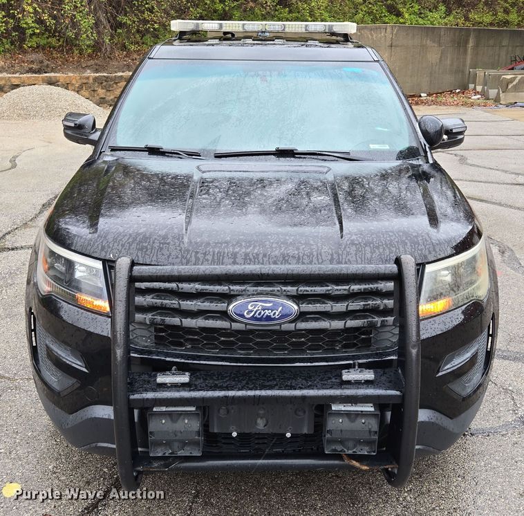 image for item EQ3629 2017 Ford  Explorer Police Interceptor  SUV