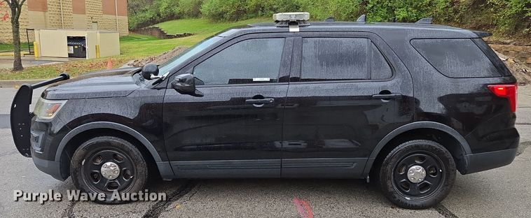 image for item EQ3629 2017 Ford  Explorer Police Interceptor  SUV