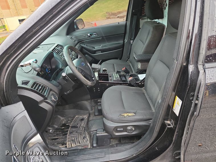 image for item EQ3629 2017 Ford  Explorer Police Interceptor  SUV