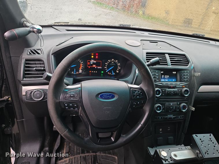image for item EQ3629 2017 Ford  Explorer Police Interceptor  SUV