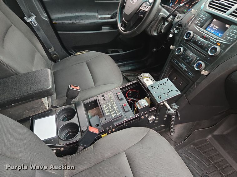 image for item EQ3629 2017 Ford  Explorer Police Interceptor  SUV