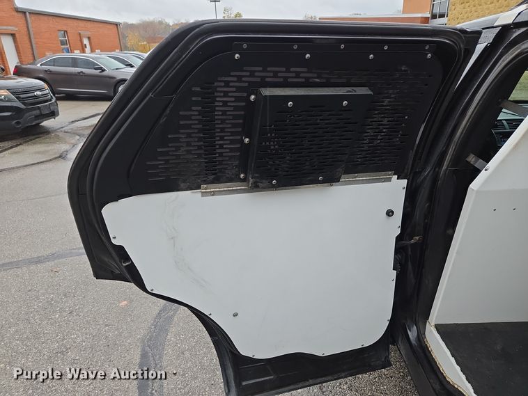 image for item EQ3629 2017 Ford  Explorer Police Interceptor  SUV