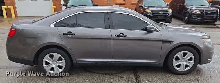 image for item EQ3631 2015 Ford  Taurus Police Interceptor  