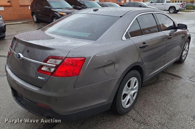 image for item EQ3631 2015 Ford  Taurus Police Interceptor  