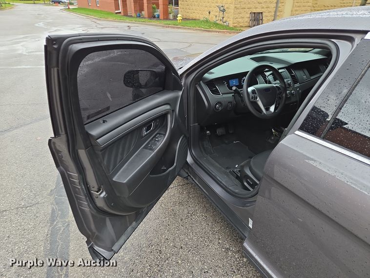 image for item EQ3631 2015 Ford  Taurus Police Interceptor  