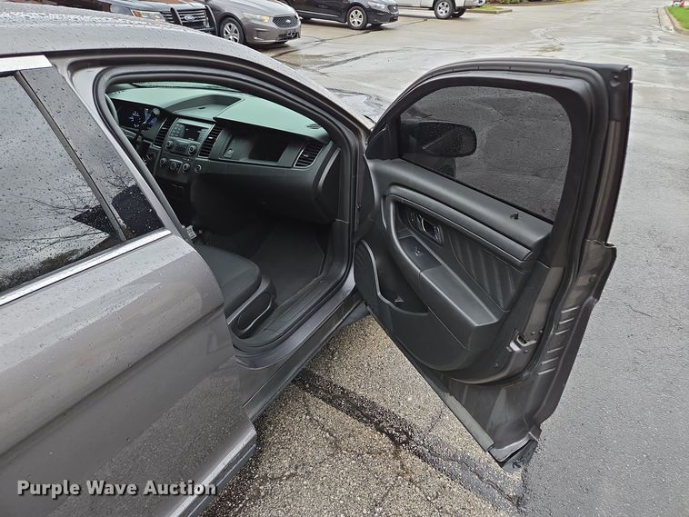 image for item EQ3631 2015 Ford  Taurus Police Interceptor  