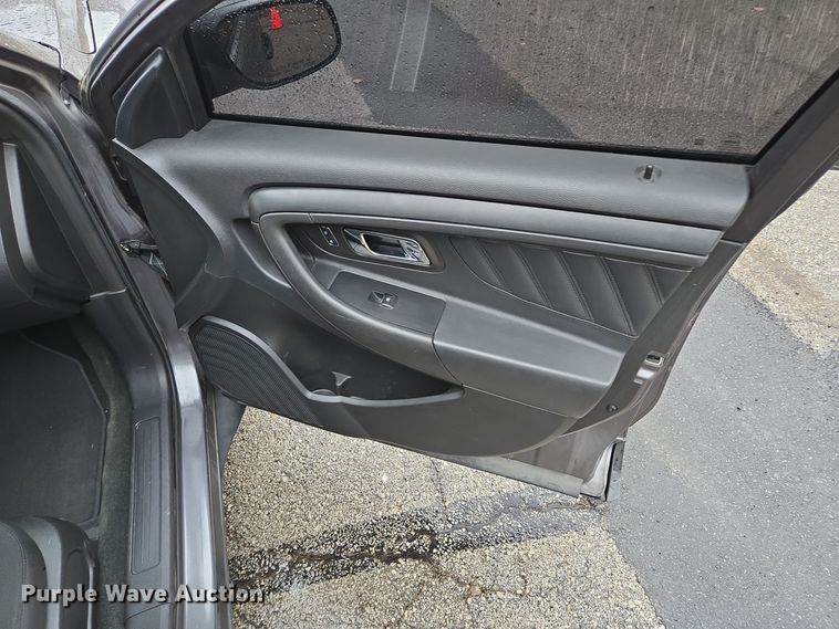 image for item EQ3631 2015 Ford  Taurus Police Interceptor  