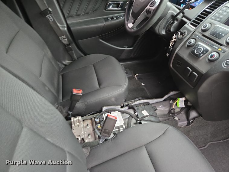 image for item EQ3631 2015 Ford  Taurus Police Interceptor  