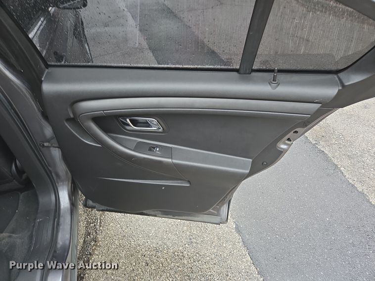 image for item EQ3631 2015 Ford  Taurus Police Interceptor  