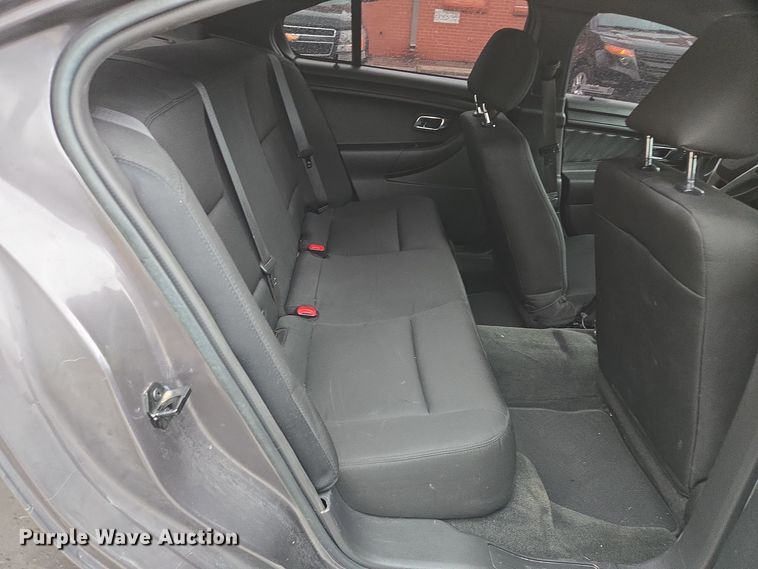 image for item EQ3631 2015 Ford  Taurus Police Interceptor  