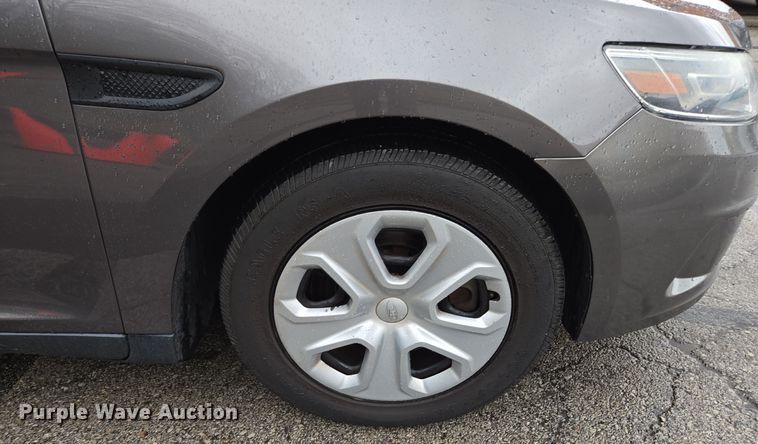 image for item EQ3631 2015 Ford  Taurus Police Interceptor  