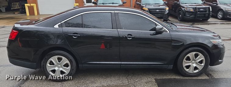 image for item EQ3632 2015 Ford  Taurus Police Interceptor  