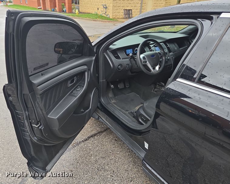image for item EQ3632 2015 Ford  Taurus Police Interceptor  
