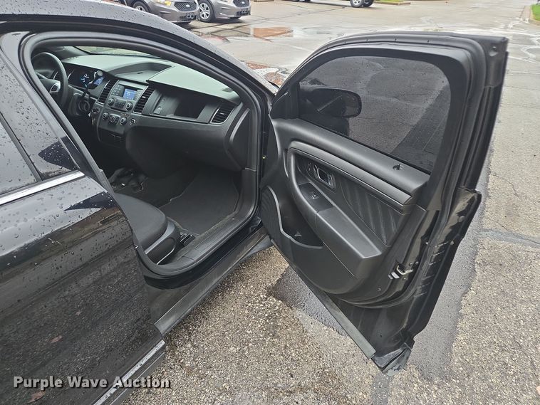 image for item EQ3632 2015 Ford  Taurus Police Interceptor  