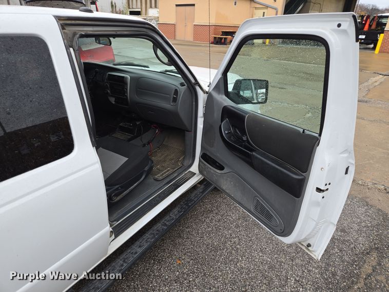 image for item EQ3634 2010 Ford  Ranger  SuperCab pickup truck