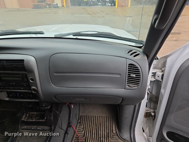 image for item EQ3634 2010 Ford  Ranger  SuperCab pickup truck