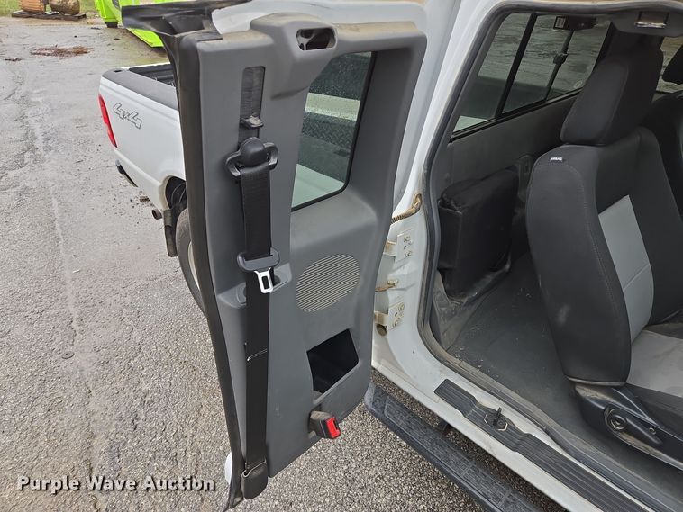 image for item EQ3634 2010 Ford  Ranger  SuperCab pickup truck