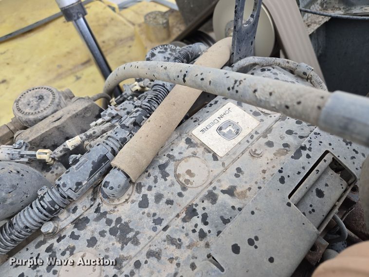 image for item EQ3635 2011 International  4300 street sweeper truck