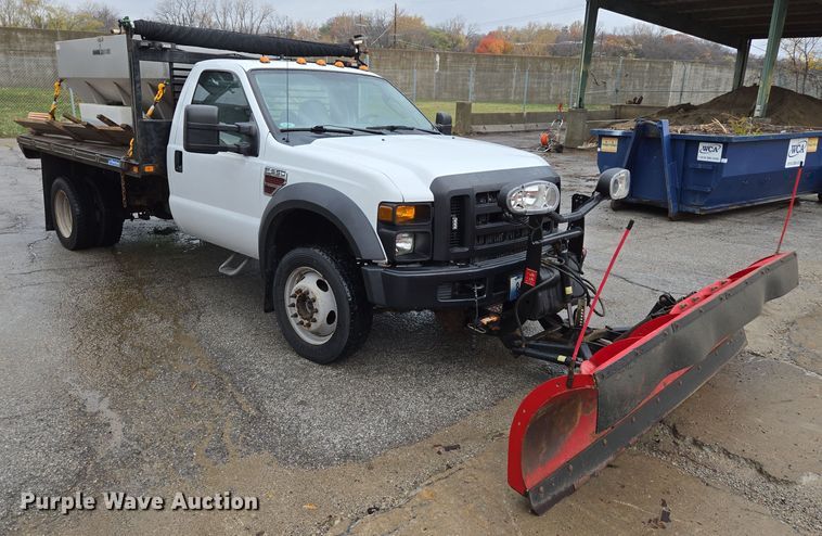 image for item EQ3636 2010 Ford  F550 Super Duty XL flatbed truck