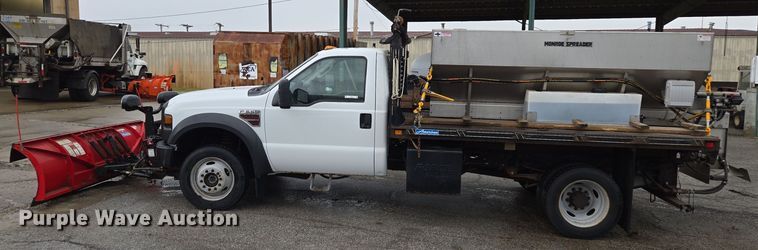 image for item EQ3636 2010 Ford  F550 Super Duty XL flatbed truck