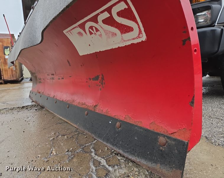 image for item EQ3636 2010 Ford  F550 Super Duty XL flatbed truck