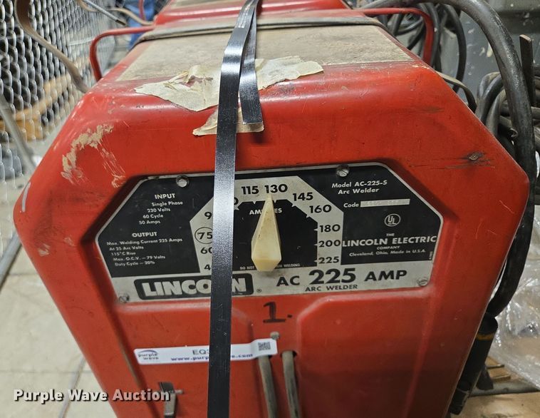 image for item EQ3712 (2) Lincoln AC 225 AMP welders
