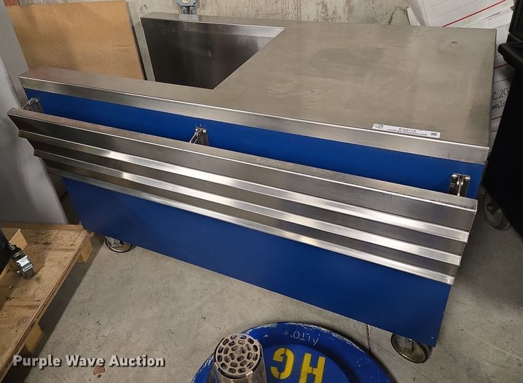 image for item EQ3715 (3) food preparation tables