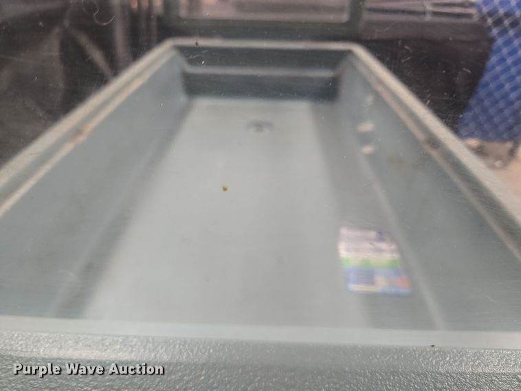 image for item EQ3716 Serving cart 