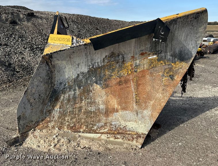 image for item ER8256 Balderson BV11 v-plow