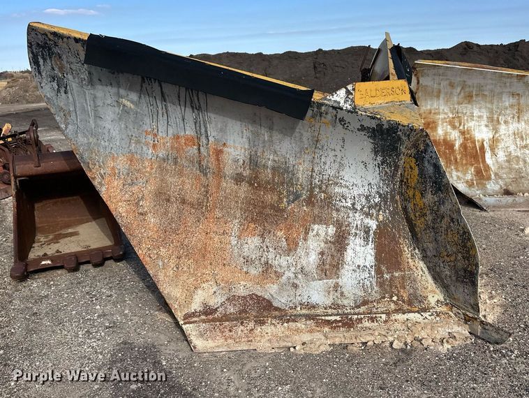 image for item ER8256 Balderson BV11 v-plow