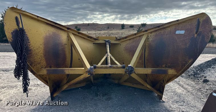 image for item ER8256 Balderson BV11 v-plow