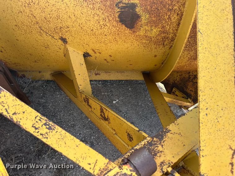 image for item ER8256 Balderson BV11 v-plow