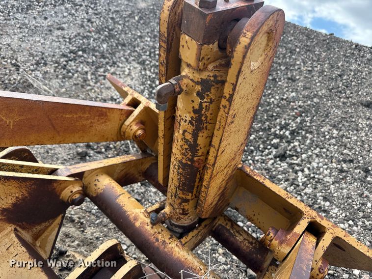 image for item ER8260 Rear ripper