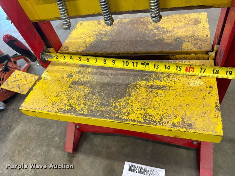 image for item LH9283 Tools