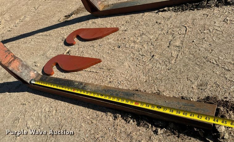 image for item LH9285 44