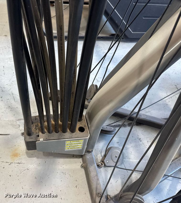 image for item LH9327 Exercise equipment