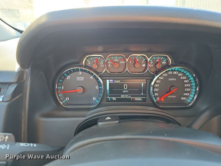 image for item LW9975 2020 Chevrolet Tahoe Police SUV