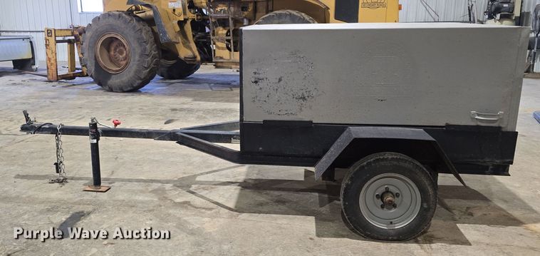 image for item LW9979 Lincoln Electric Ranger 9 welder
