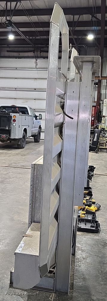 image for item LW9981 Sturdy-Lite  headache rack