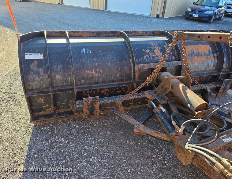 image for item LW9983 1999 International 4900 dump truck