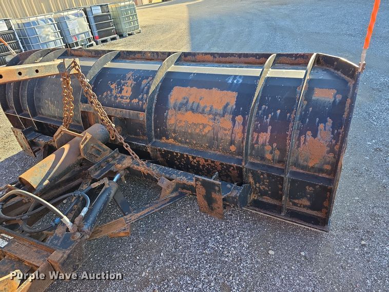 image for item LW9983 1999 International 4900 dump truck